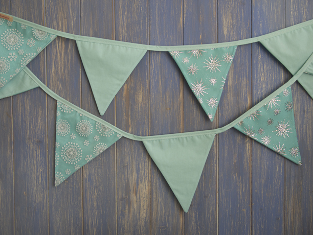 Frozen bunting